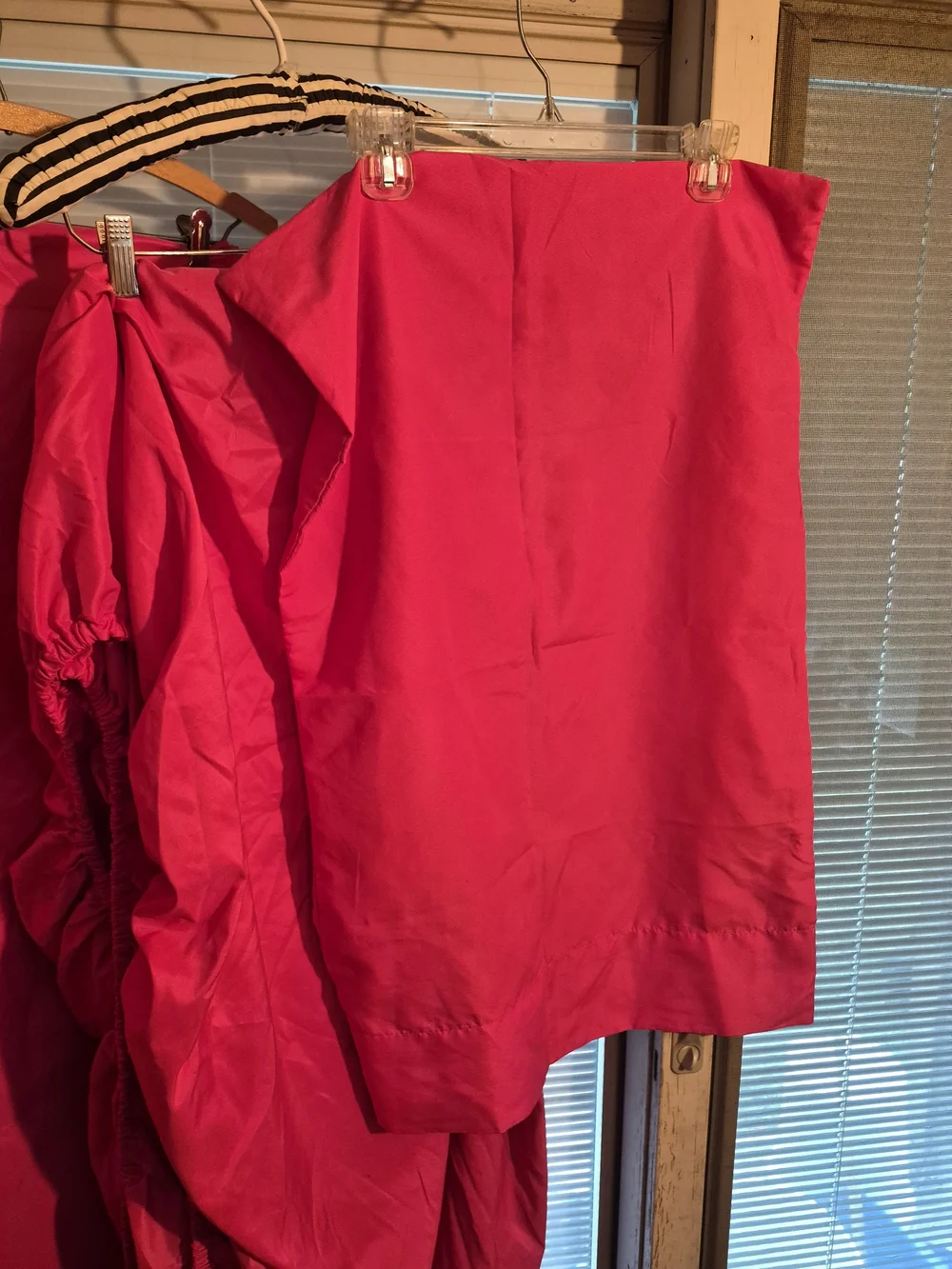 Mainstays Hot Pink Twin XL Sheet Set